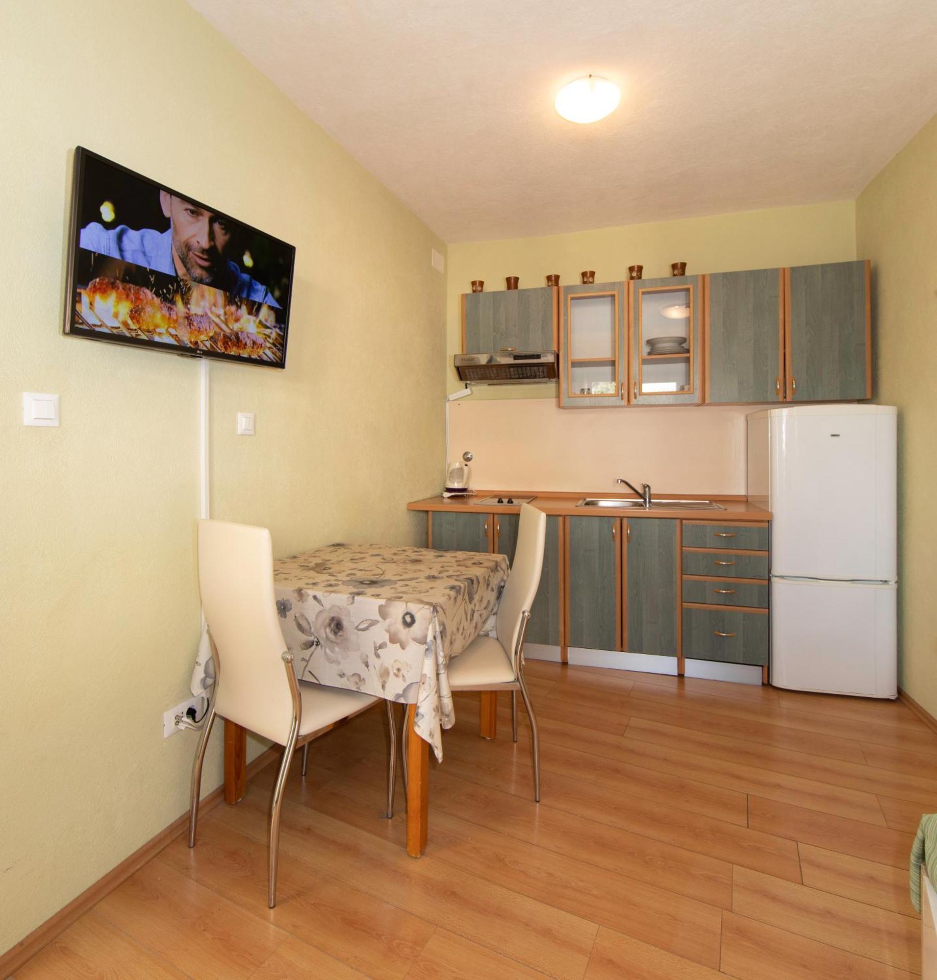 Apartmani Darinka Baška Voda Buitenkant foto